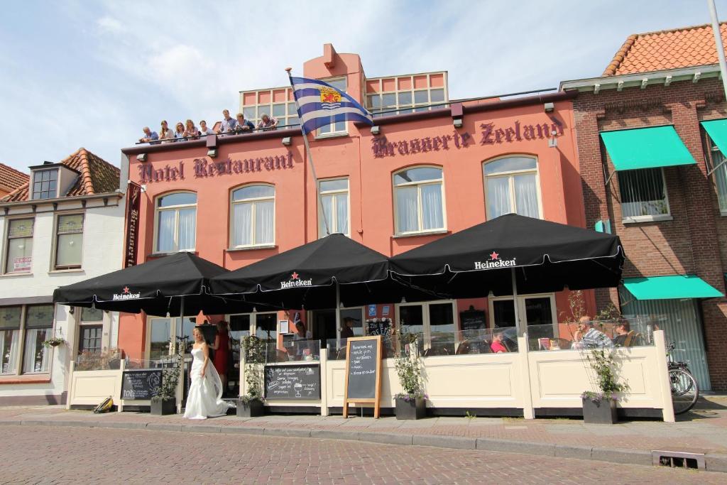 Hotel Restaurant Zeeland Tholen Kamer foto